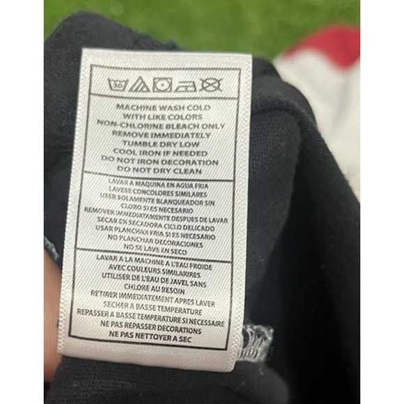 Mitchell & Ness Miami Heat NBA Logo Tee - Size Large - Picture 10 of 11